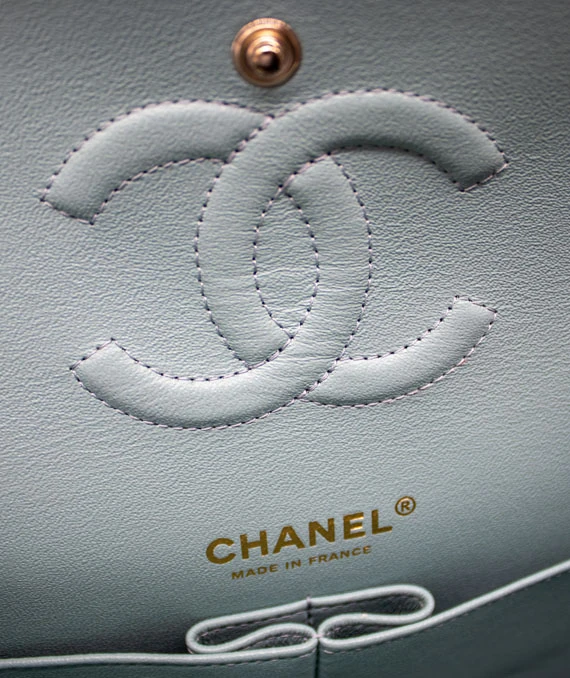 Chanel Size 25 Medium Classic Double Flap Tiffany Blue Caviar Leather Handbag with Gold Hardware