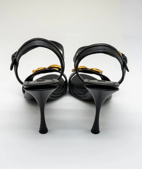 Dolce & Gabbana Size 38 Calfskin Sandals With D&G Amore Logo