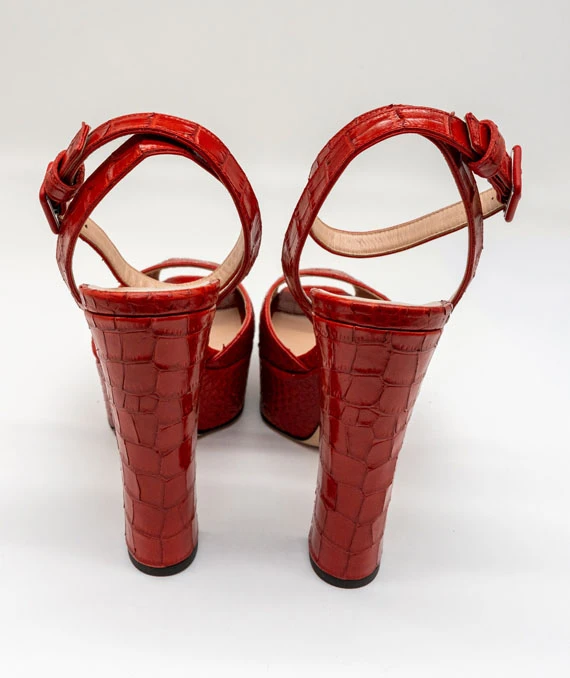Giuseppe Zanotti Size 39 Crock Embossed Chunky Platform Sandals in Red