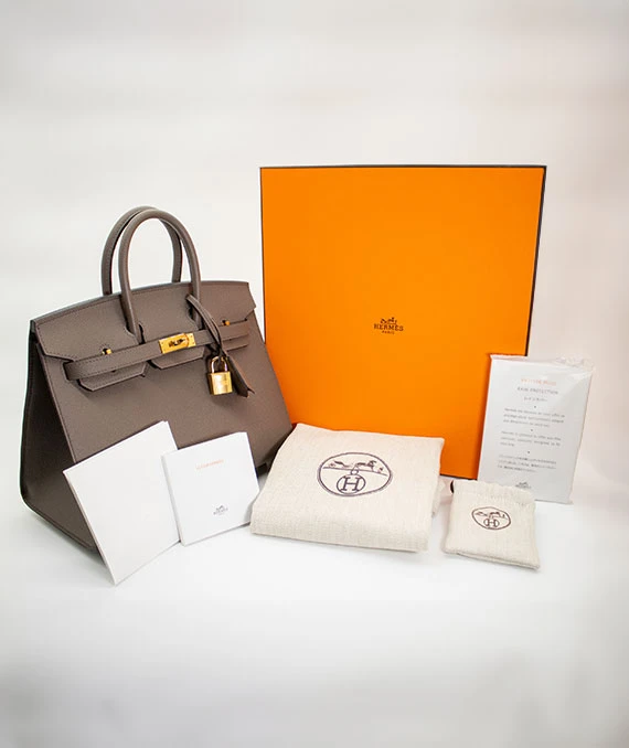 Hermes Birkin (Stamp B) Size 25 Epsom Leather handbag in Etoupe with Gold Hardware Brand New Year 2023