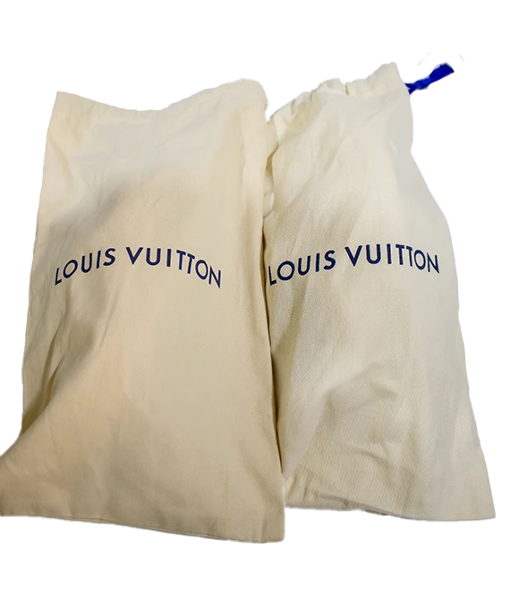 LOUIS VUITTON SNEAKERS