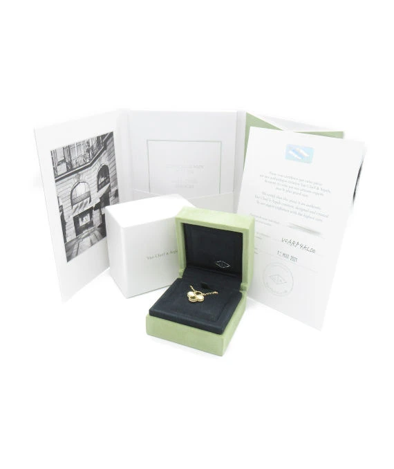 Van Cleef & Arpels Vintage Alhambra Necklace In 18k Yellow Gold