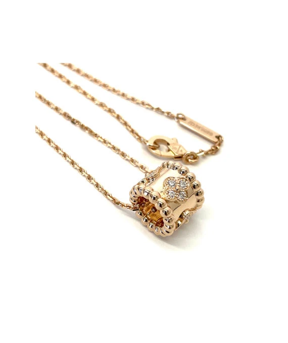 Van Cleef & Arpels K18 Rose Gold Perlée Clover Pendant Diamond Necklace