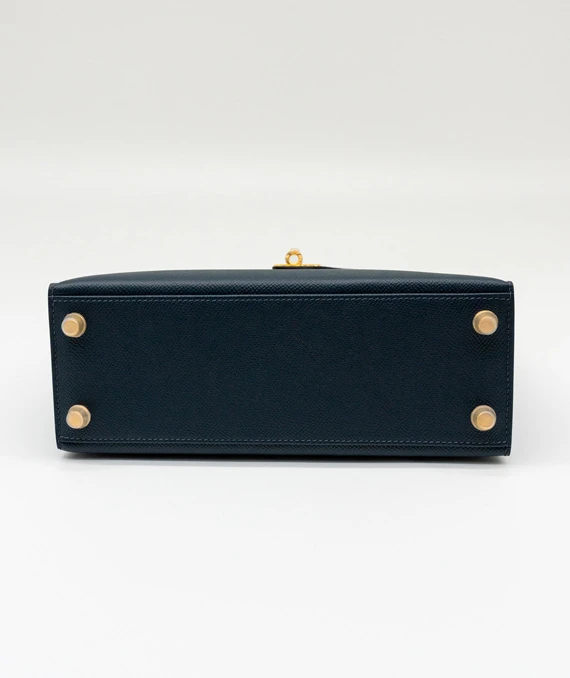 Hermes (Stamp B) Size 25 Blue Minuit Madame Leather Kelly Handbag with Gold Hardware
