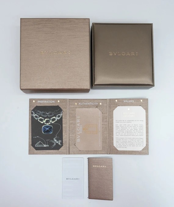 Bvlgari Divas' Dream Bracelet in Emerald Green Fabric with Emerald Green Charm