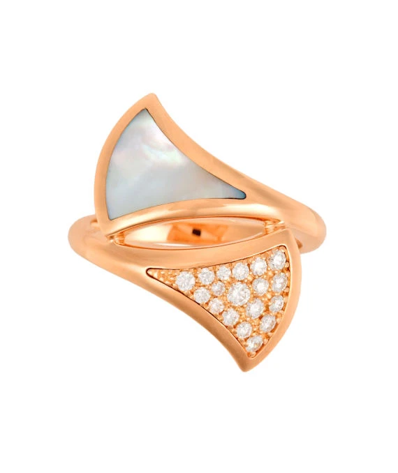 Bvlgari Size 12.5 Diva Dream Diamond and Mother-of-Pearl Ring In 18k Rose Gold
