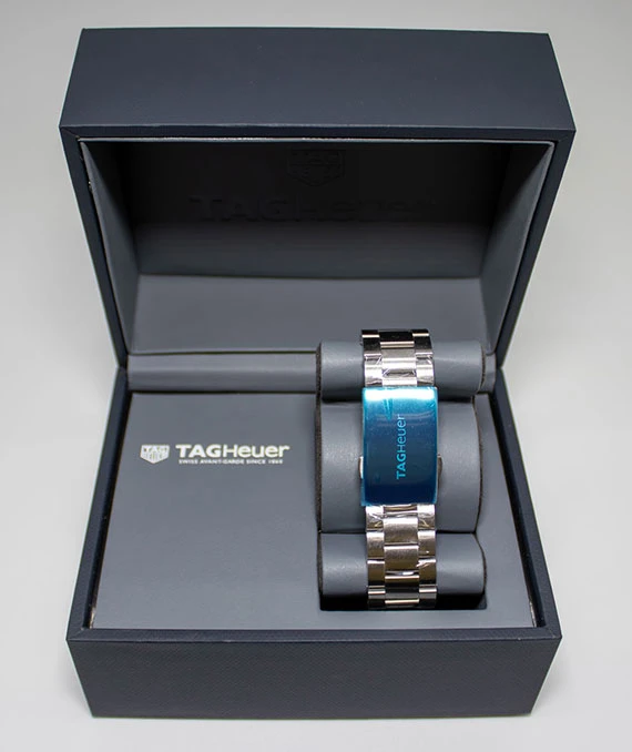 TAG Heuer Formula 1 X Red Bull Racing 43mm quartz wristwatch